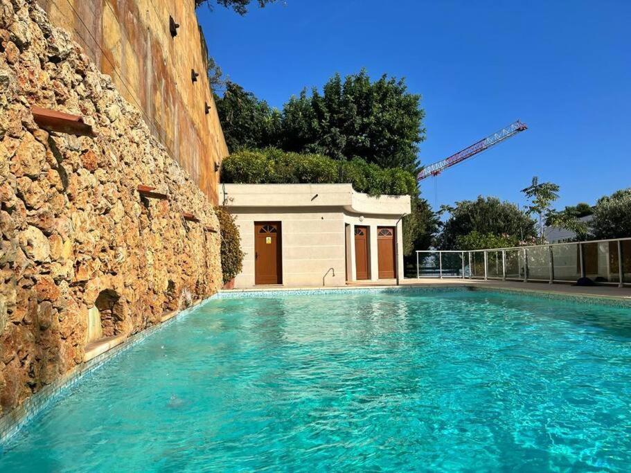 Apartamento Les Jardins De Monaco Vue Mer Et Piscine Saint-Antoine  Exterior foto