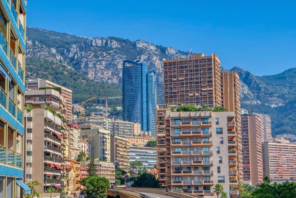Apartamento Les Jardins De Monaco Vue Mer Et Piscine Saint-Antoine  Exterior foto